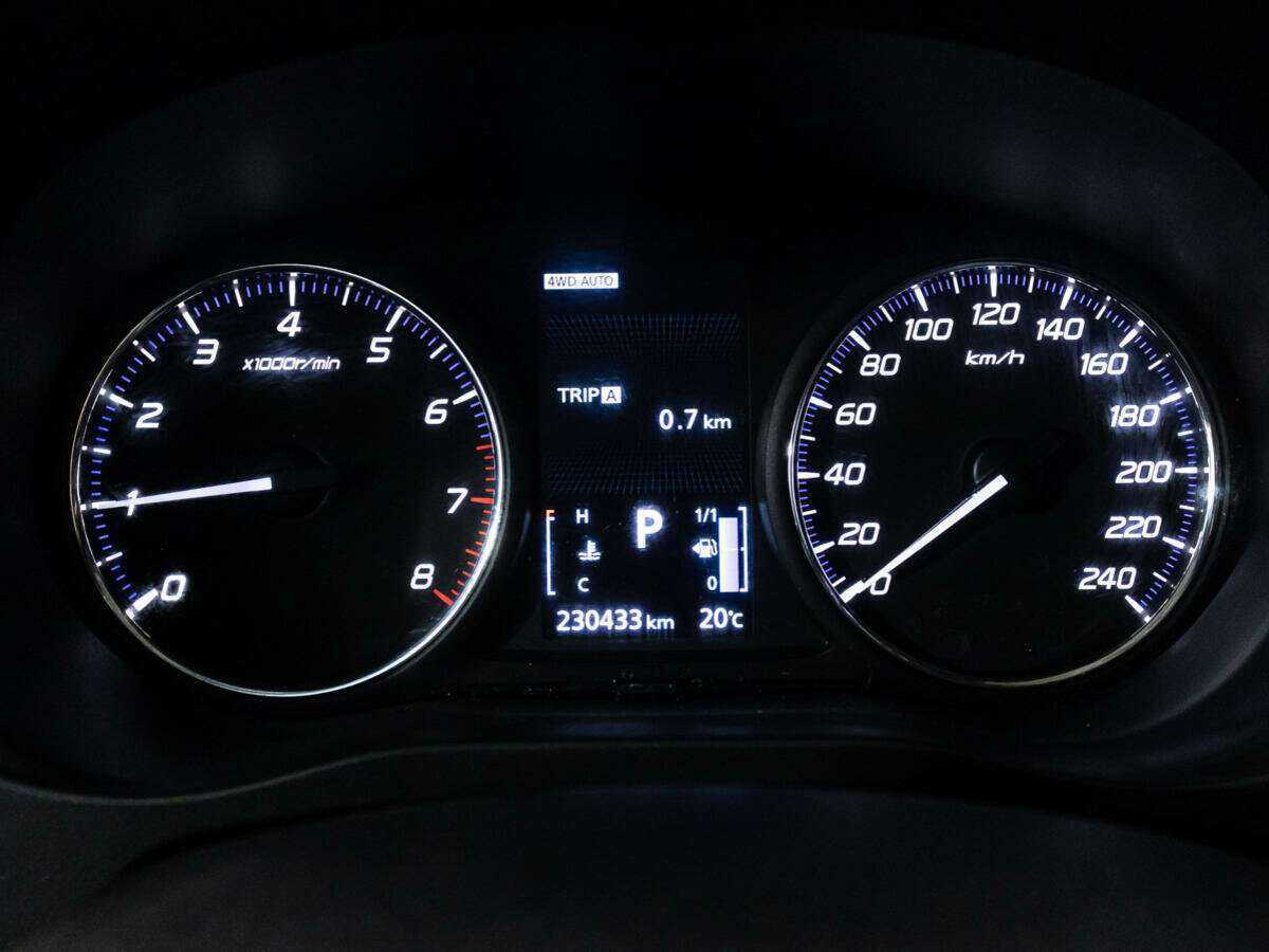 Mitsubishi Outlander б/у, 2016, Вариатор. Фото: #11