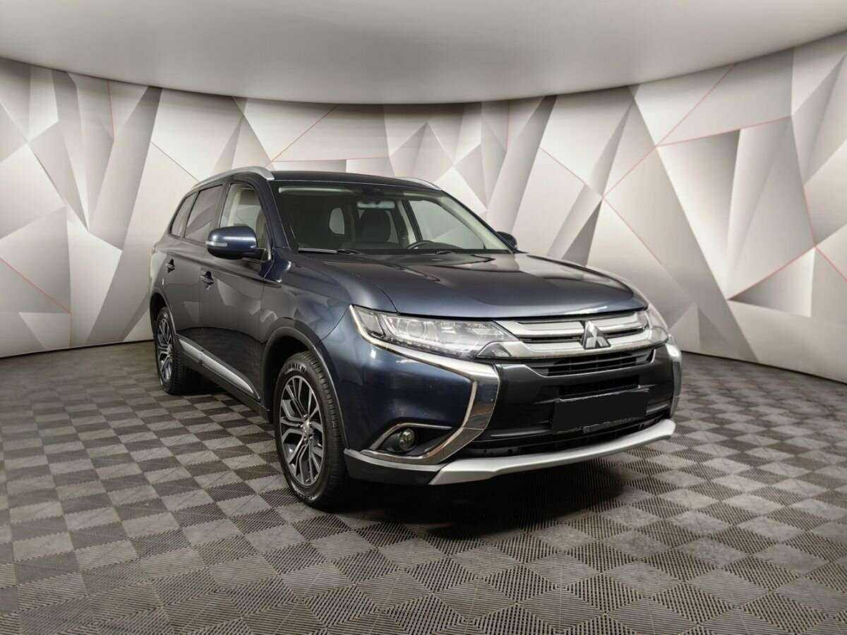 Mitsubishi Outlander б/у, 2018, Вариатор. Фото: #2