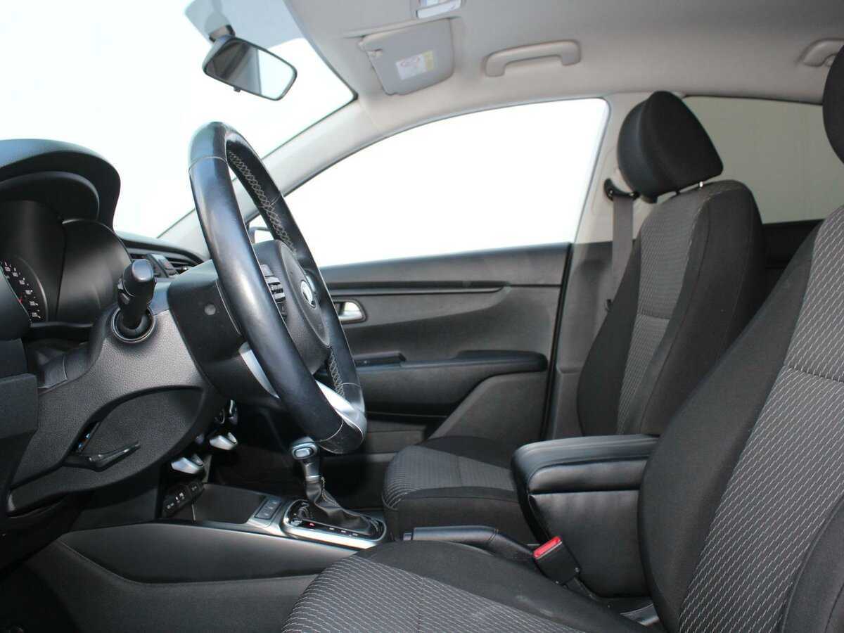 Kia Rio б/у, 2018, Автоматическая. Фото: #9