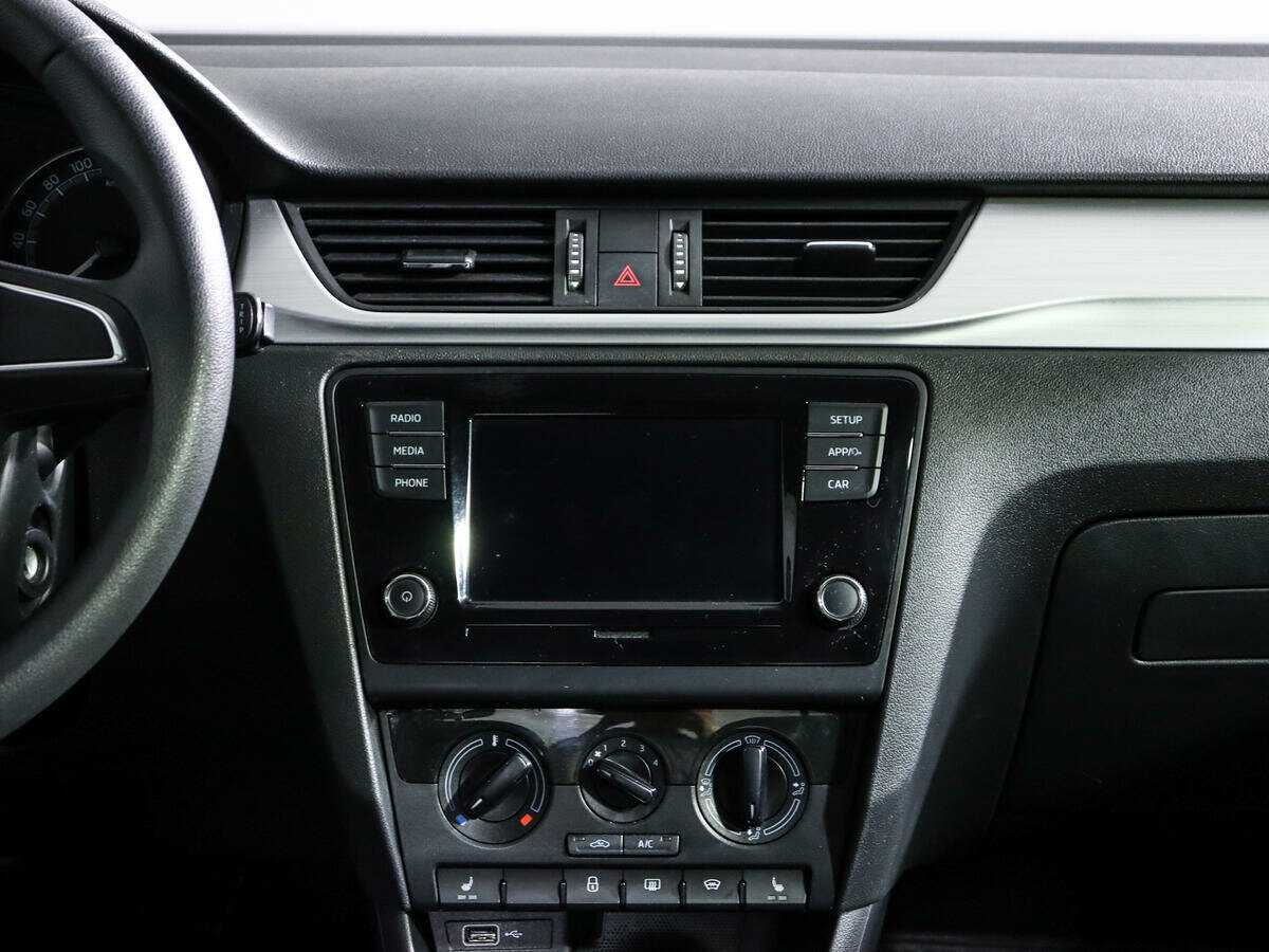 Skoda Rapid б/у, 2019, Механическая. Фото: #10