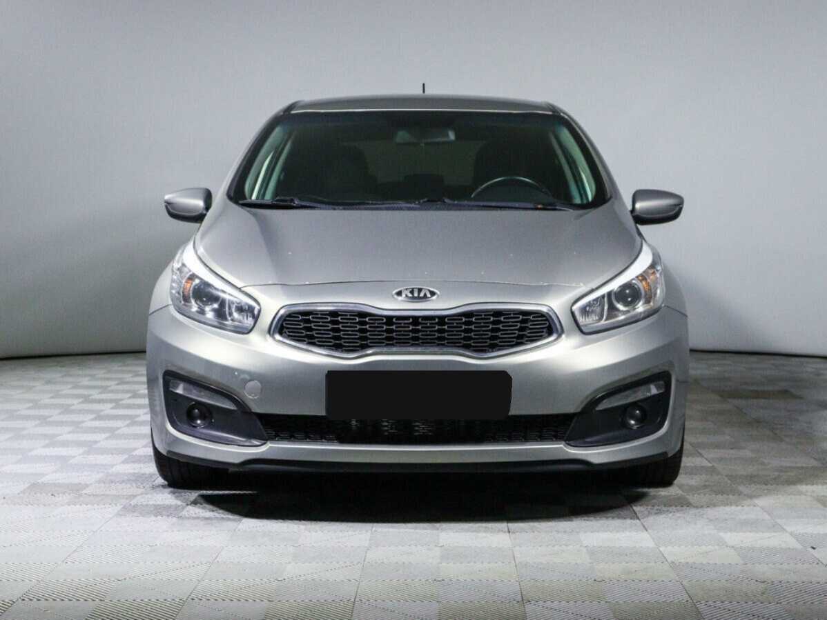 Kia Ceed б/у, 2015, Автоматическая. Фото: #1
