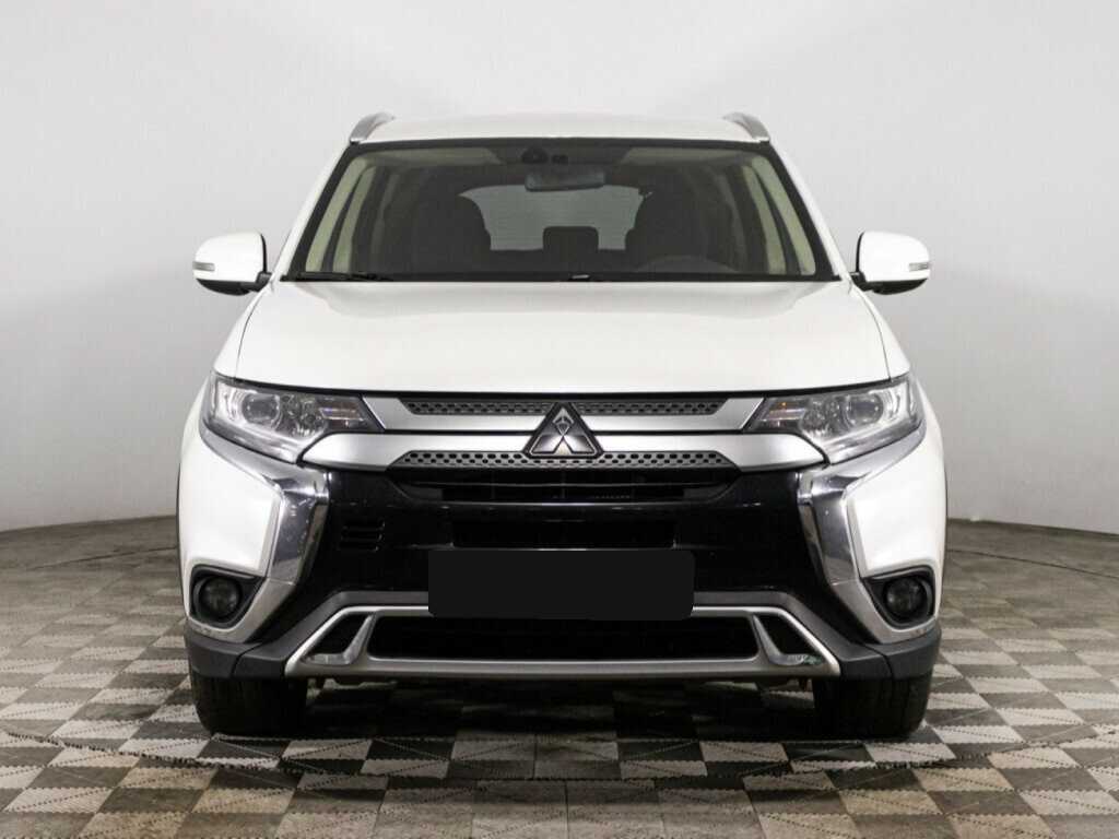Mitsubishi Outlander б/у, 2020, Вариатор. Фото: #1