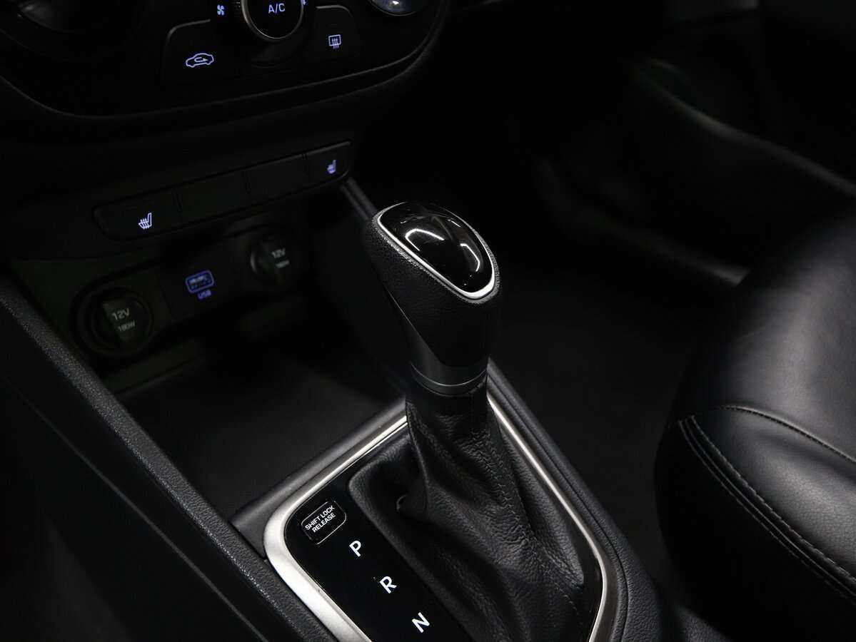 Hyundai Solaris б/у, 2019, Автоматическая. Фото: #12