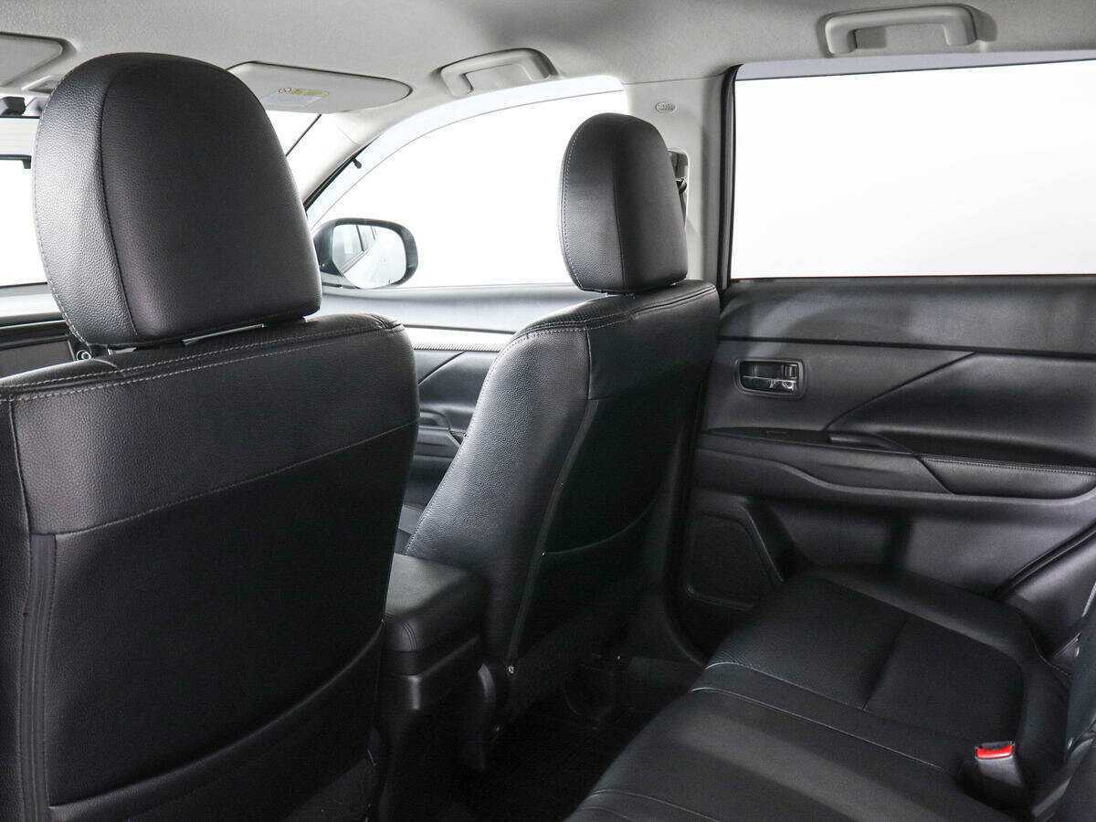 Mitsubishi Outlander б/у, 2013, Вариатор. Фото: #11