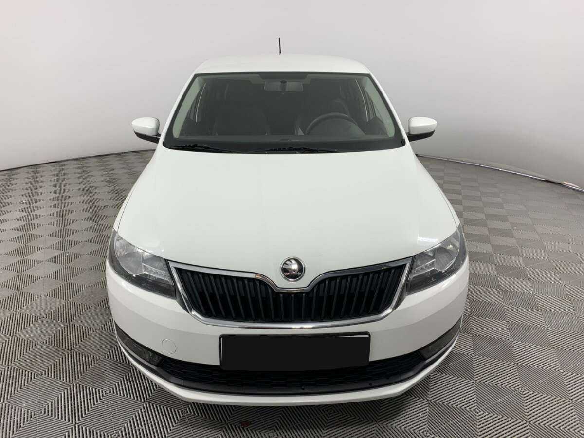 Skoda Rapid б/у, 2019, Автоматическая. Фото: #1