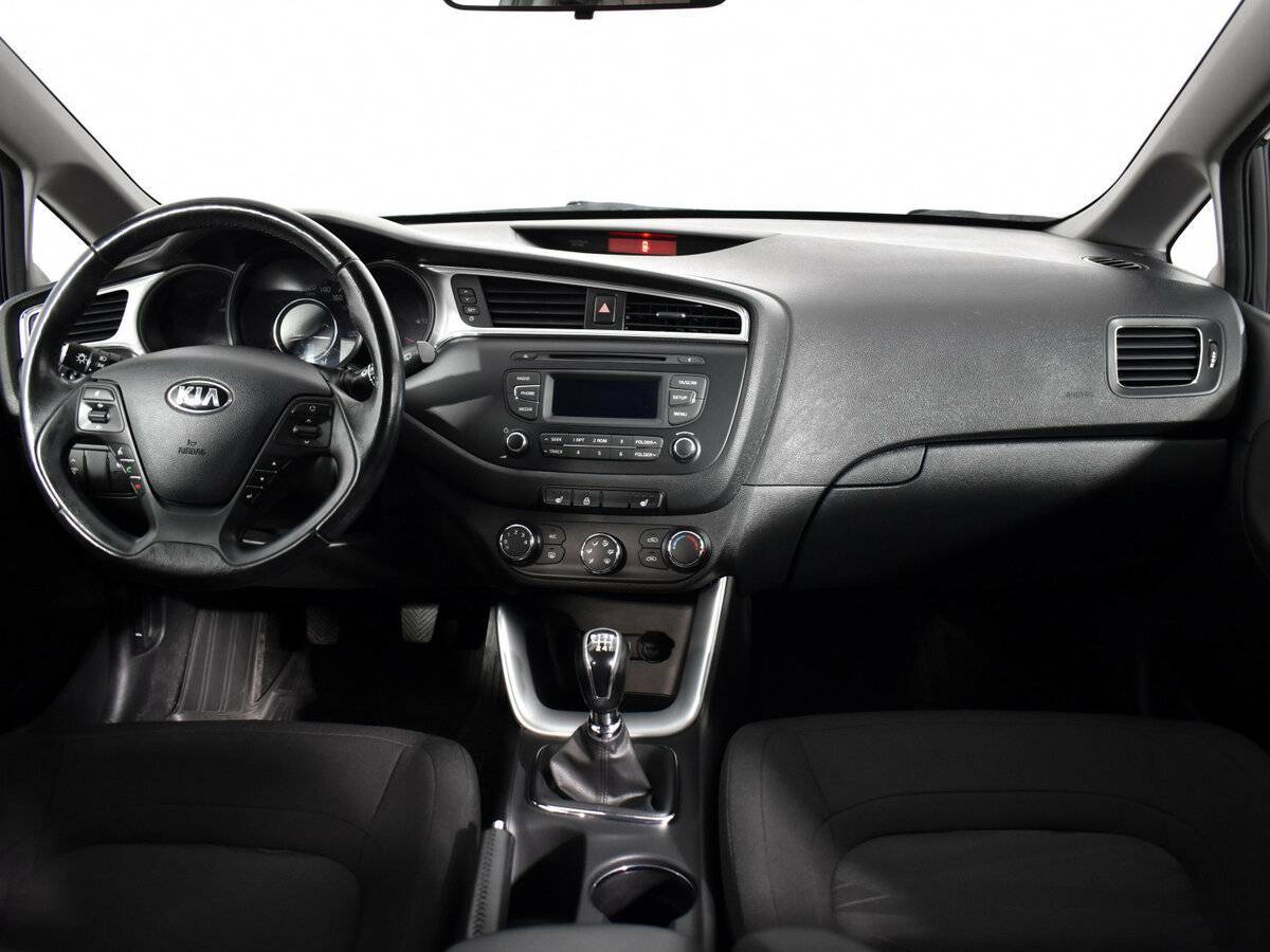 Kia Ceed б/у, 2016, Механическая. Фото: #10