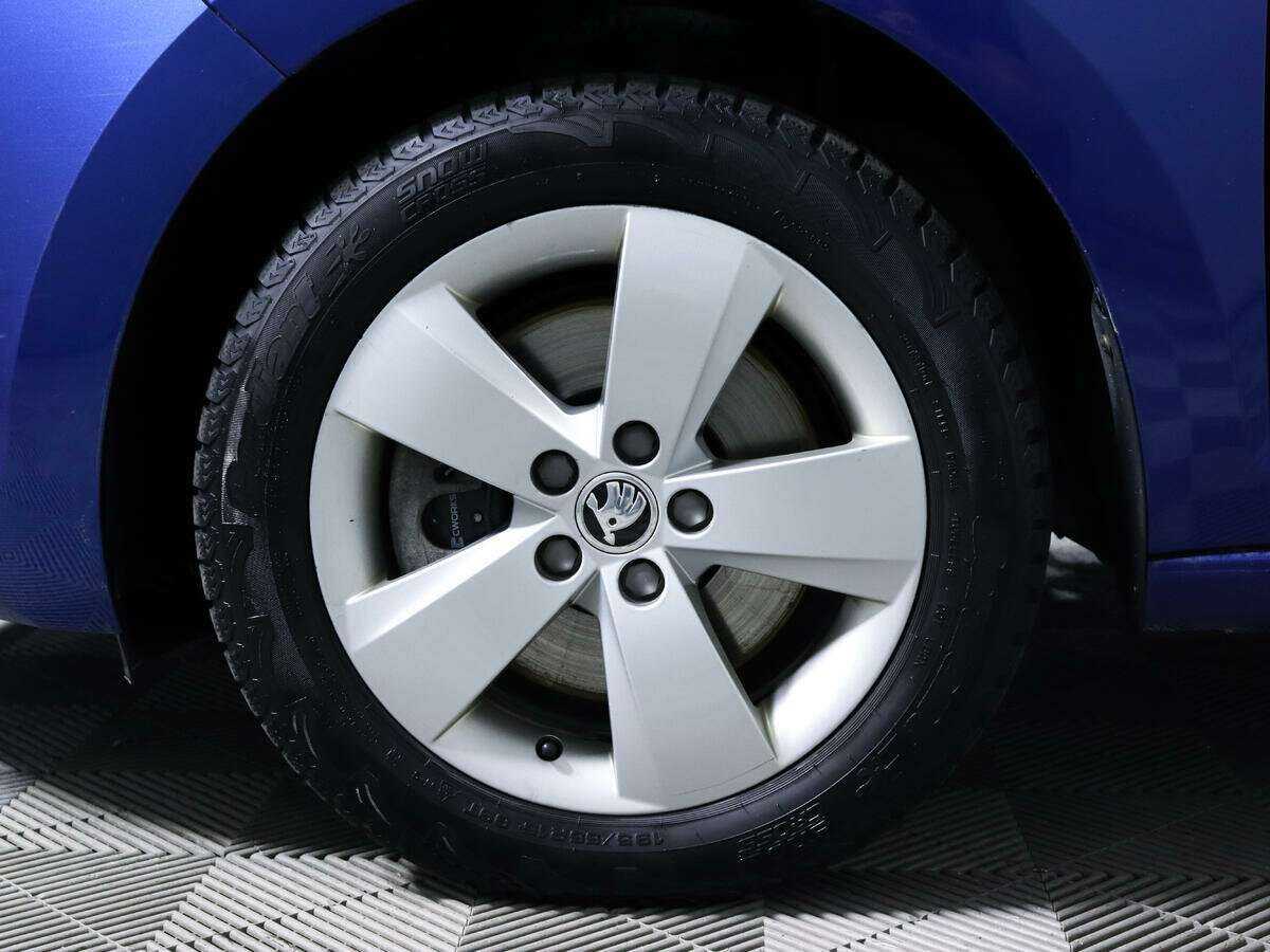 Skoda Rapid б/у, 2017, Роботизированная. Фото: #12