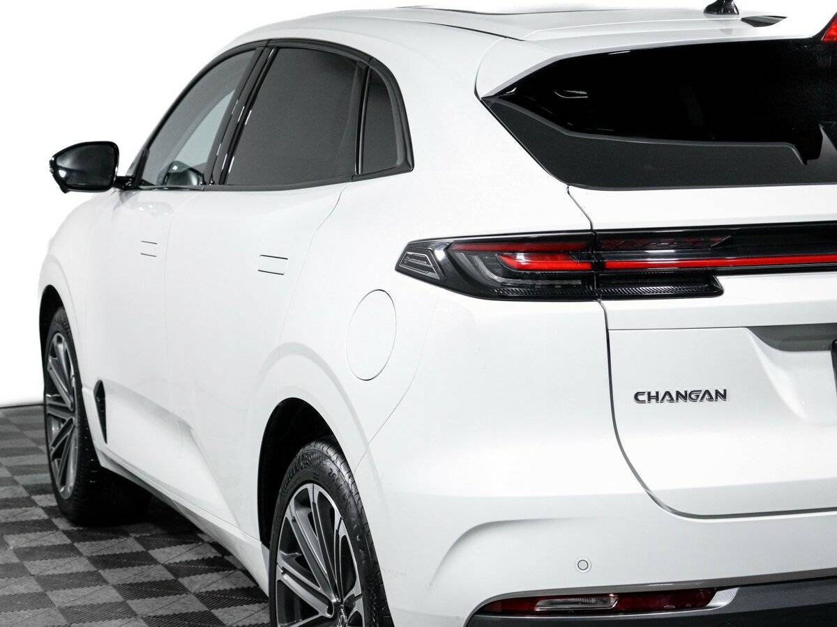 Changan UNI-K б/у, 2023, Автоматическая. Фото: #19