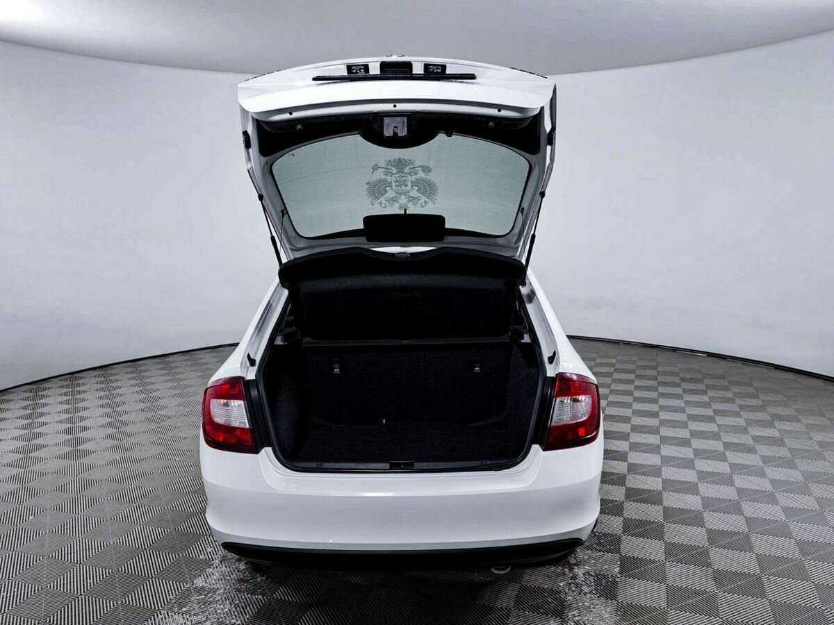 Skoda Rapid б/у, 2017, Механическая. Фото: #9