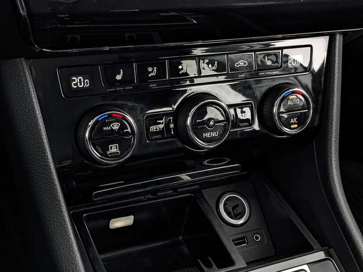 Skoda Superb б/у, 2017, Роботизированная. Фото: #18