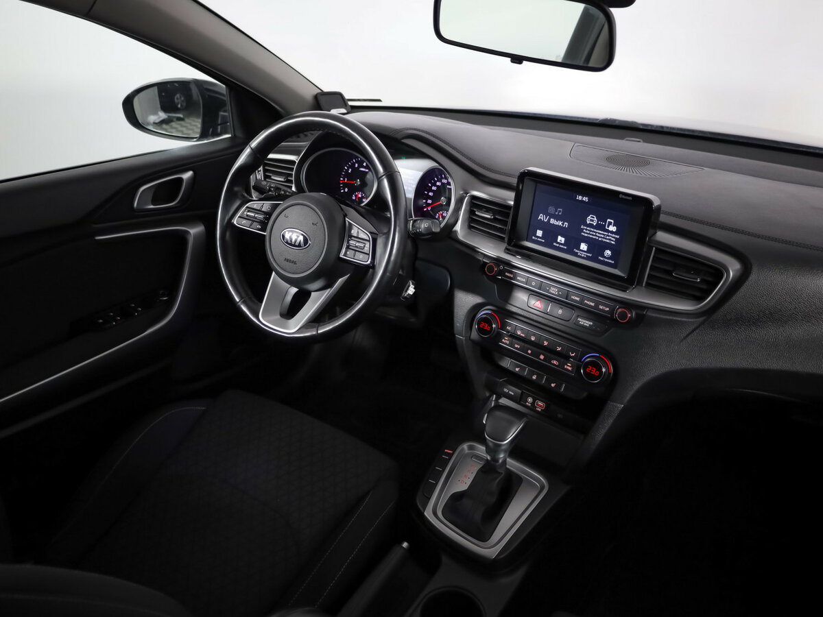 Kia Ceed б/у, 2018, Автоматическая. Фото: #6
