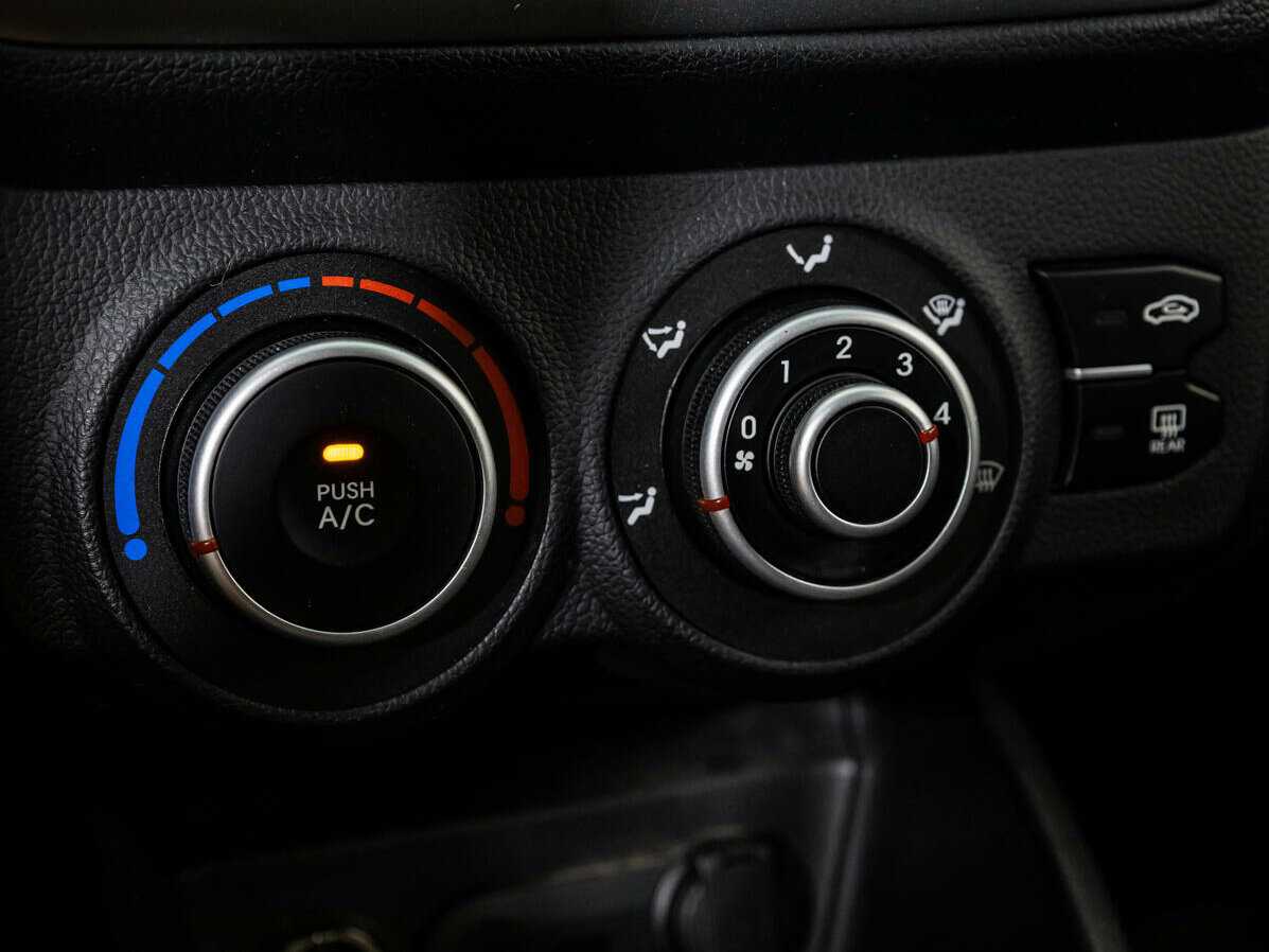 Kia Rio б/у, 2014, Автоматическая. Фото: #13