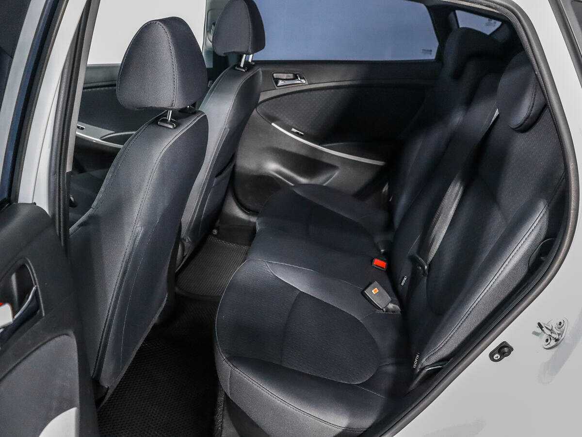 Hyundai Solaris б/у, 2014, Автоматическая. Фото: #9