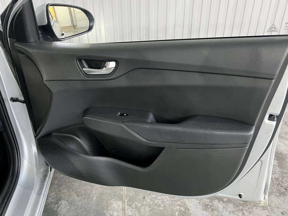 Hyundai Solaris б/у, 2020, Автоматическая. Фото: #14