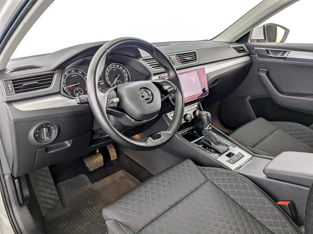 Skoda Superb б/у, 2021, Роботизированная. Фото: #13