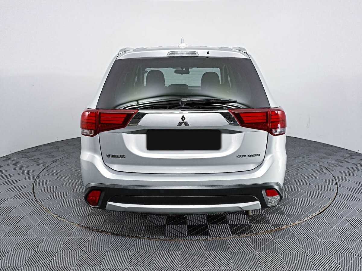 Mitsubishi Outlander б/у, 2018, Вариатор. Фото: #5