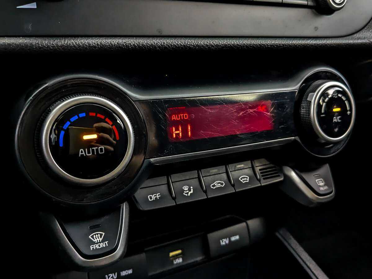 Kia Rio б/у, 2021, Автоматическая. Фото: #20