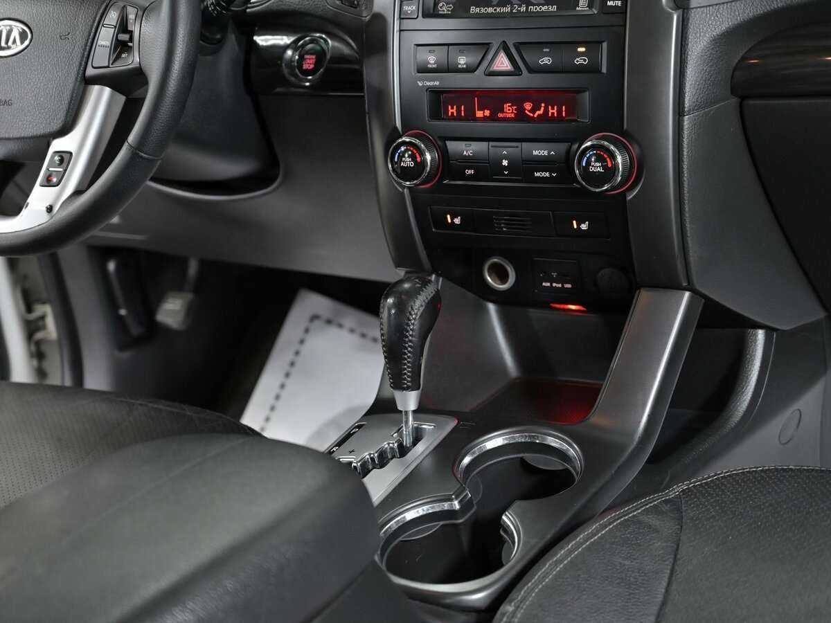Kia Sorento б/у, 2012, Автоматическая. Фото: #11