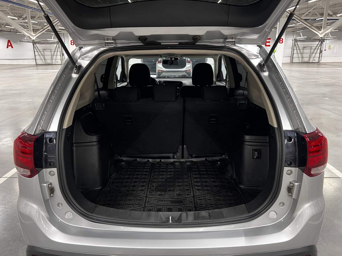 Mitsubishi Outlander б/у, 2017, Вариатор. Фото: #9