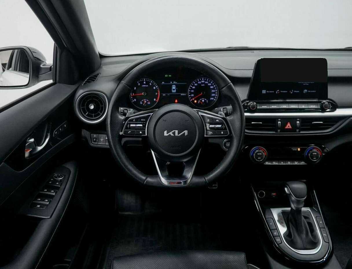Kia Cerato б/у, 2022, Автоматическая. Фото: #8
