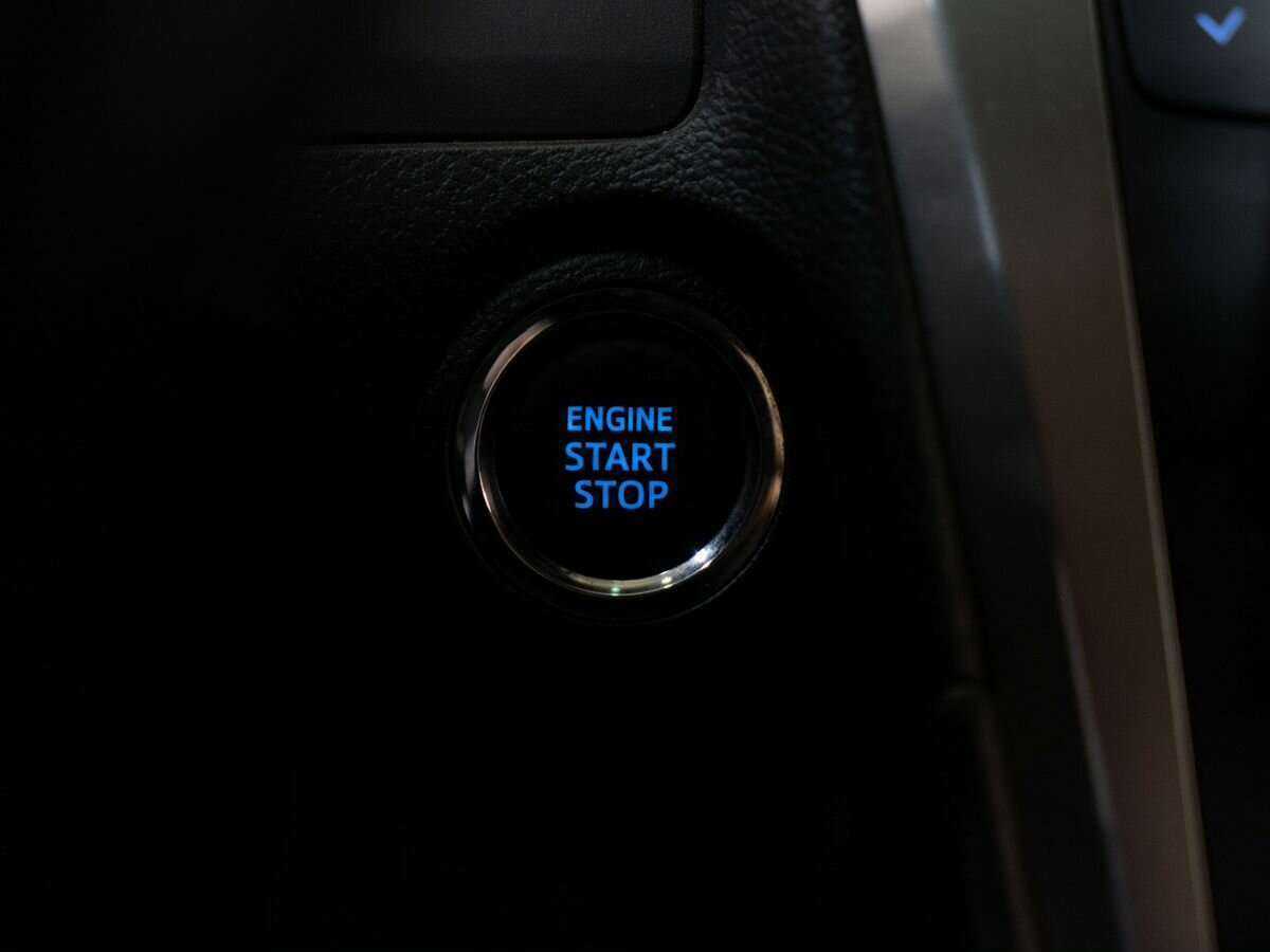 Тойота Камри б/у, 2015, Автоматическая. Фото: #11