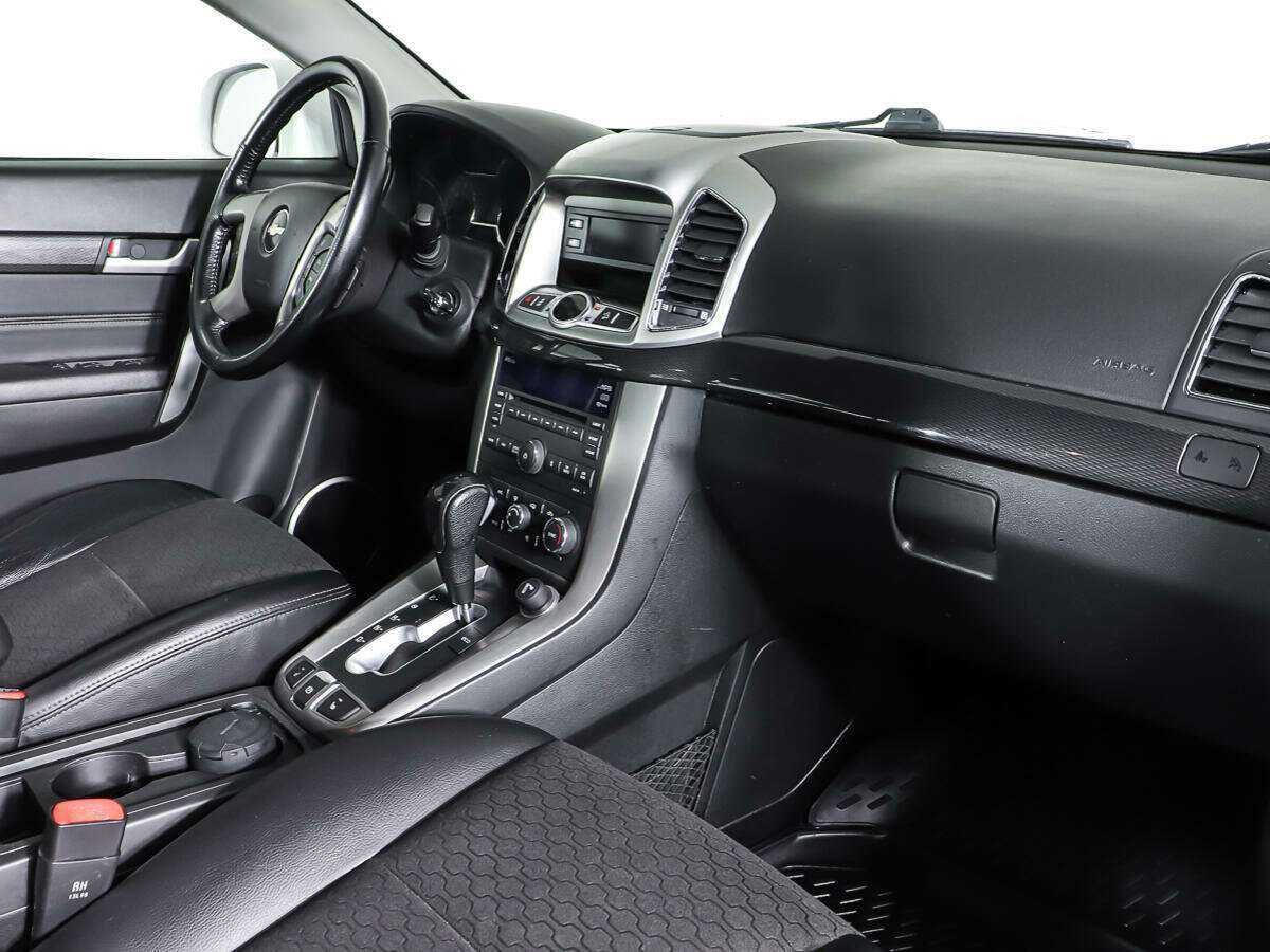 Chevrolet Captiva б/у, 2014, Автоматическая. Фото: #8