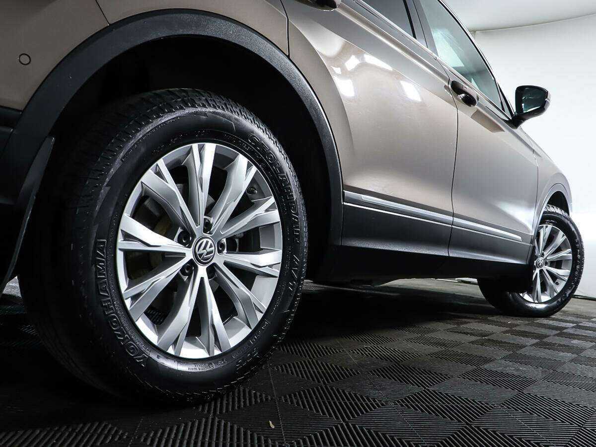 Фольксваген Тигуан б/у, 2018, Роботизированная. Фото: #21