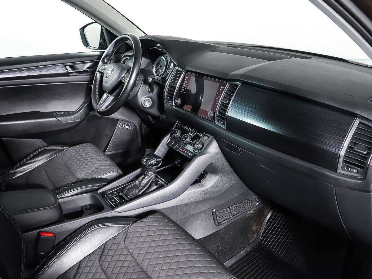 Skoda Kodiaq б/у, 2017, Роботизированная. Фото: #8