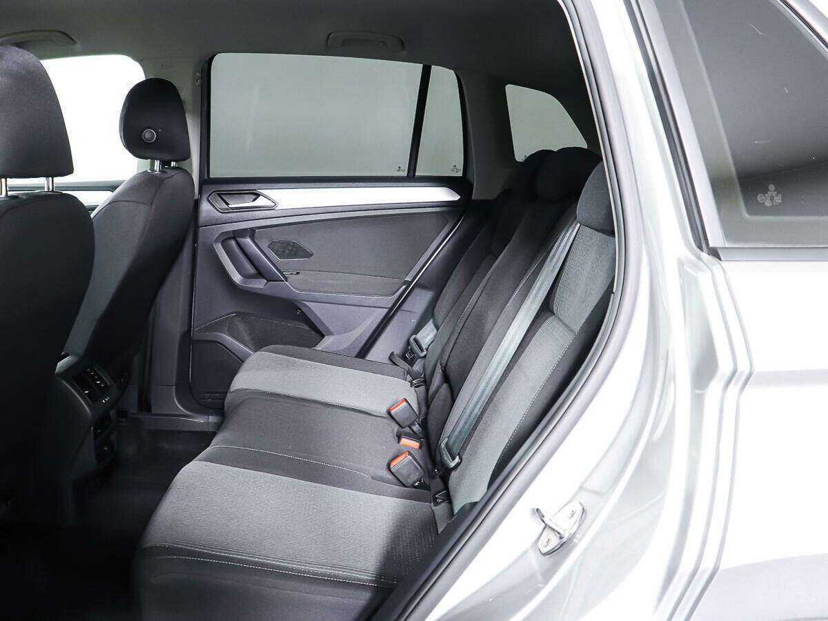 Volkswagen Tiguan б/у, 2020, Роботизированная. Фото: #8