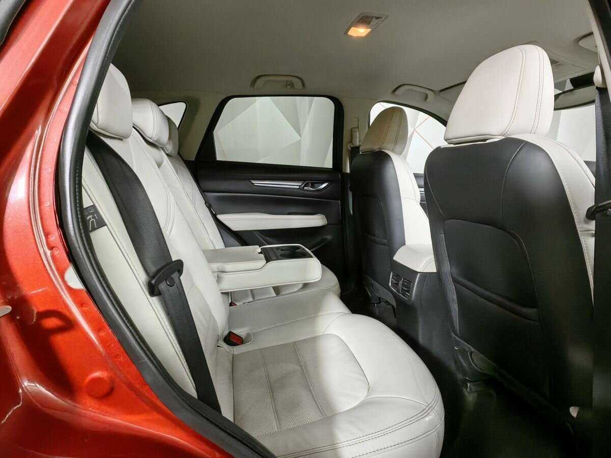 Mazda CX-5 б/у, 2017, Автоматическая. Фото: #11