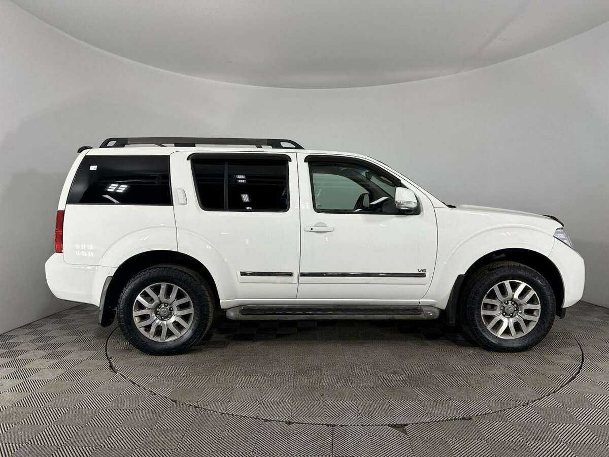 Nissan Pathfinder б/у, 2012, Автоматическая. Фото: #3