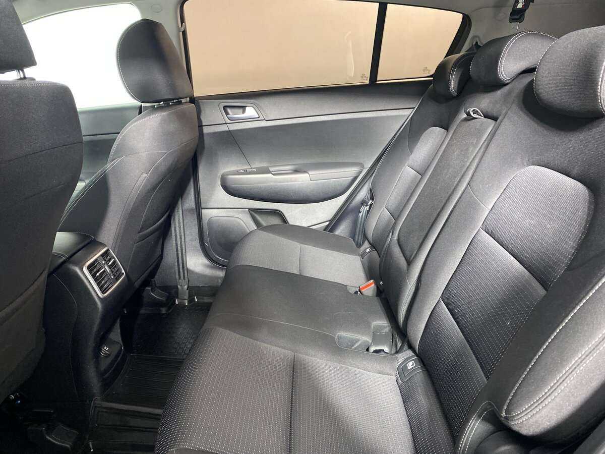 Kia Sportage б/у, 2021, Автоматическая. Фото: #9