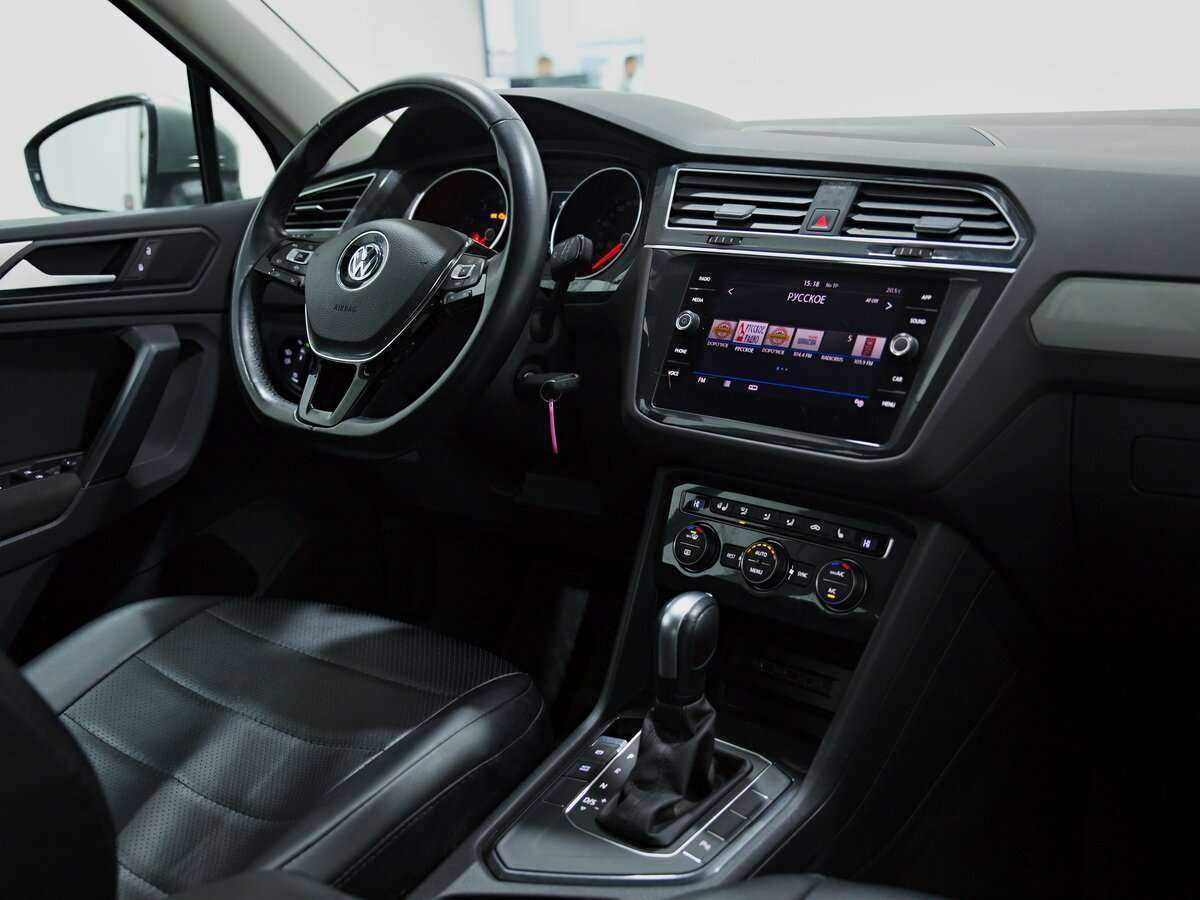 Volkswagen Tiguan б/у, 2020, Роботизированная. Фото: #6