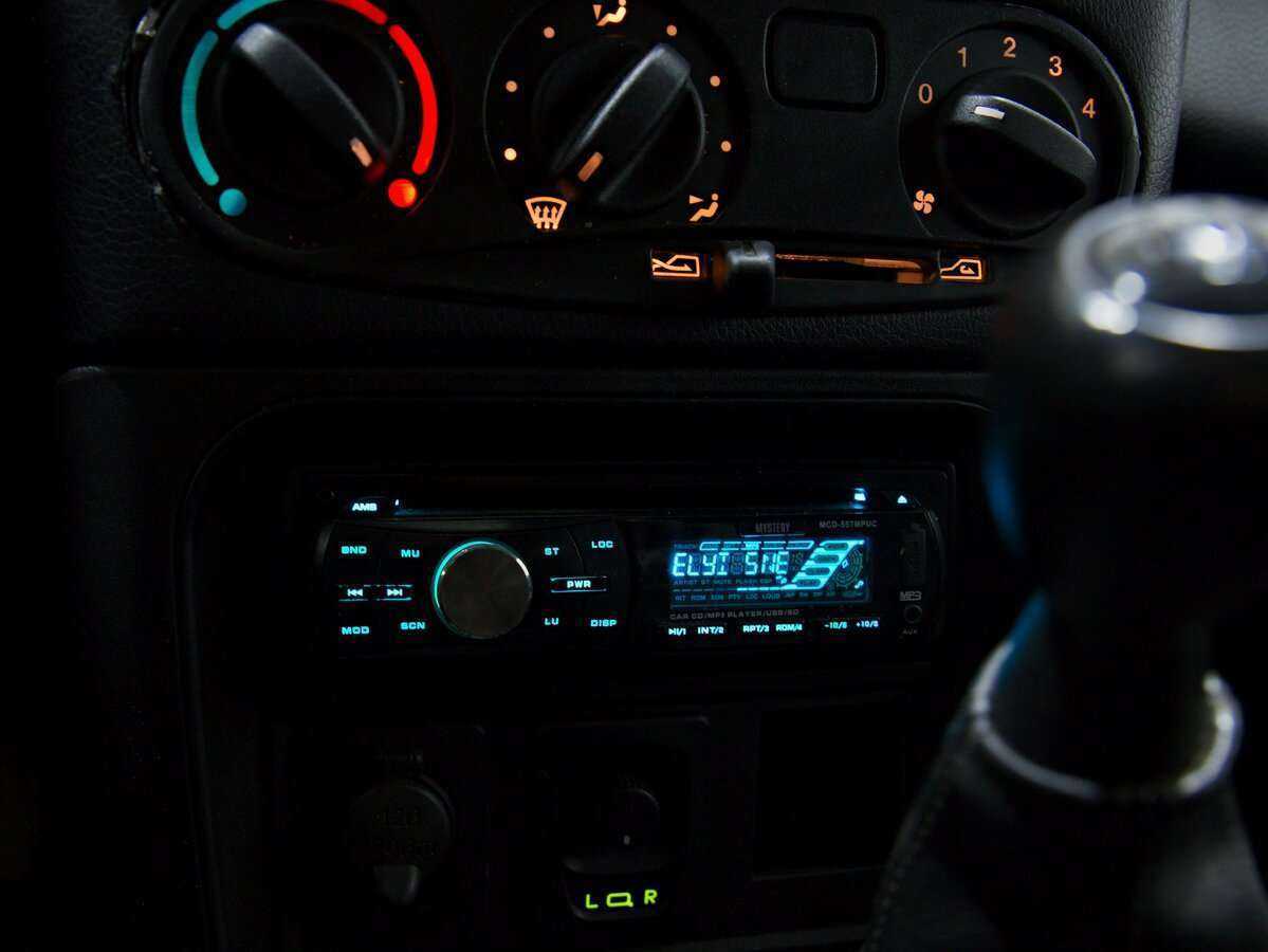 Chevrolet Niva б/у, 2017, Механическая. Фото: #12