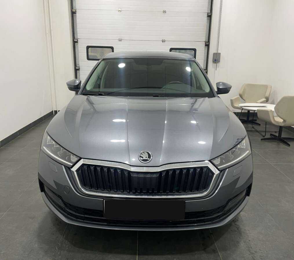 Skoda Octavia б/у, 2021, Автоматическая. Фото: #1