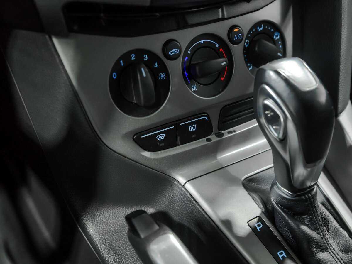 Форд Фокус б/у, 2013, Роботизированная. Фото: #10