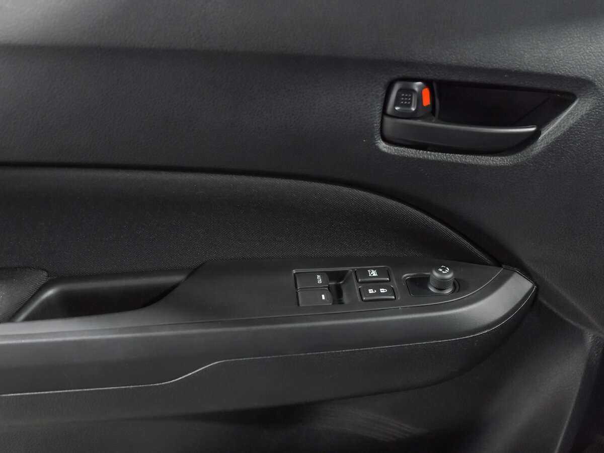 Suzuki Vitara б/у, 2018, Механическая. Фото: #10