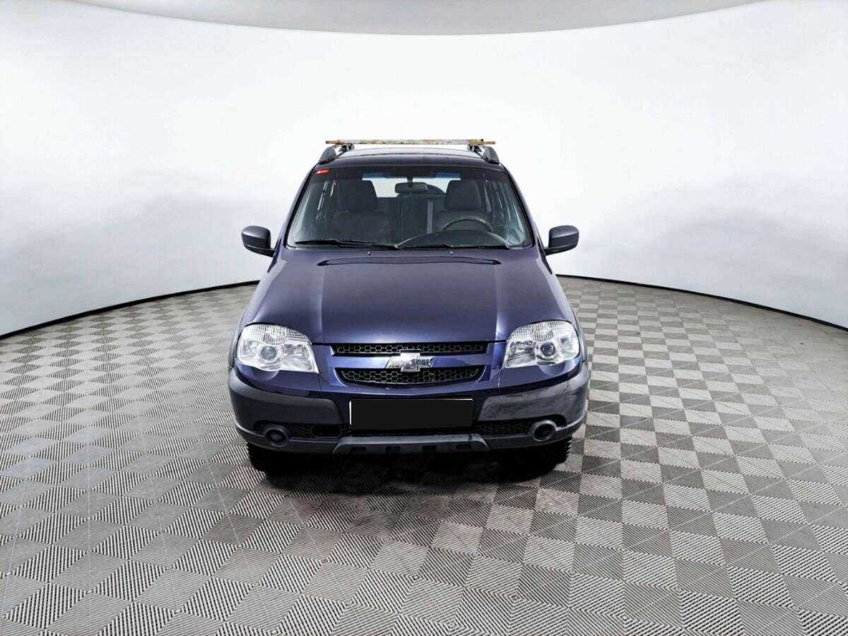 Шевроле Нива б/у, 2017, Механическая. Фото: #1