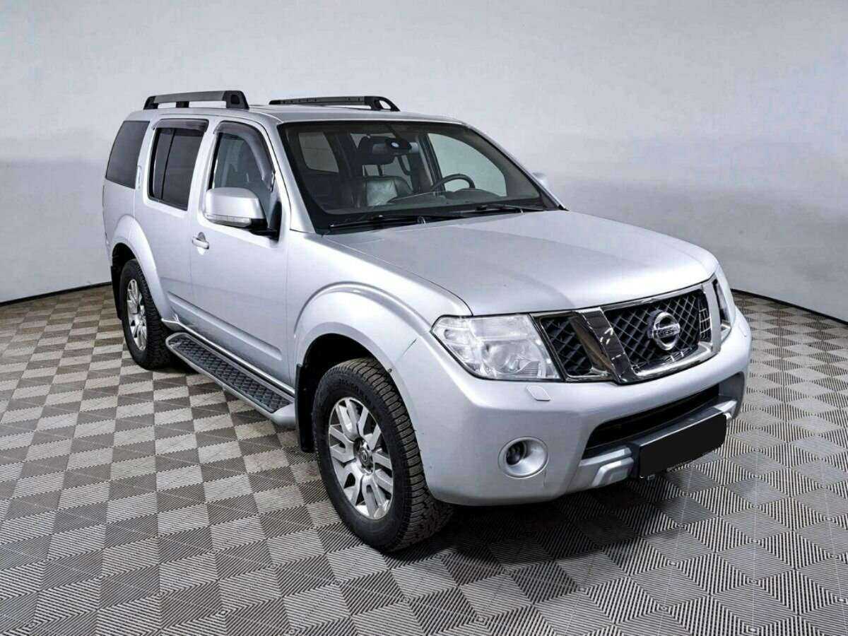 Nissan Pathfinder б/у, 2012, Автоматическая. Фото: #2