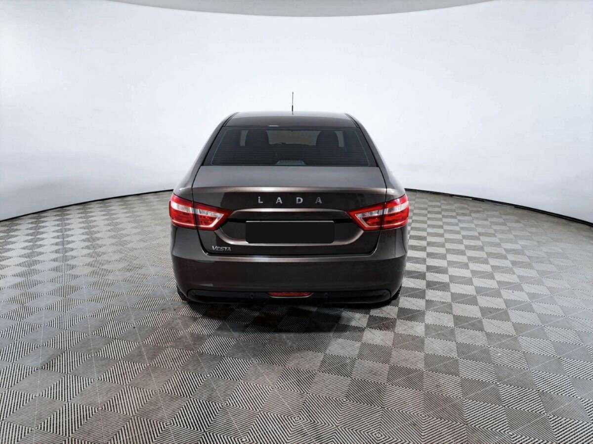 Лада (ВАЗ) Веста б/у, 2018, Механическая. Фото: #5