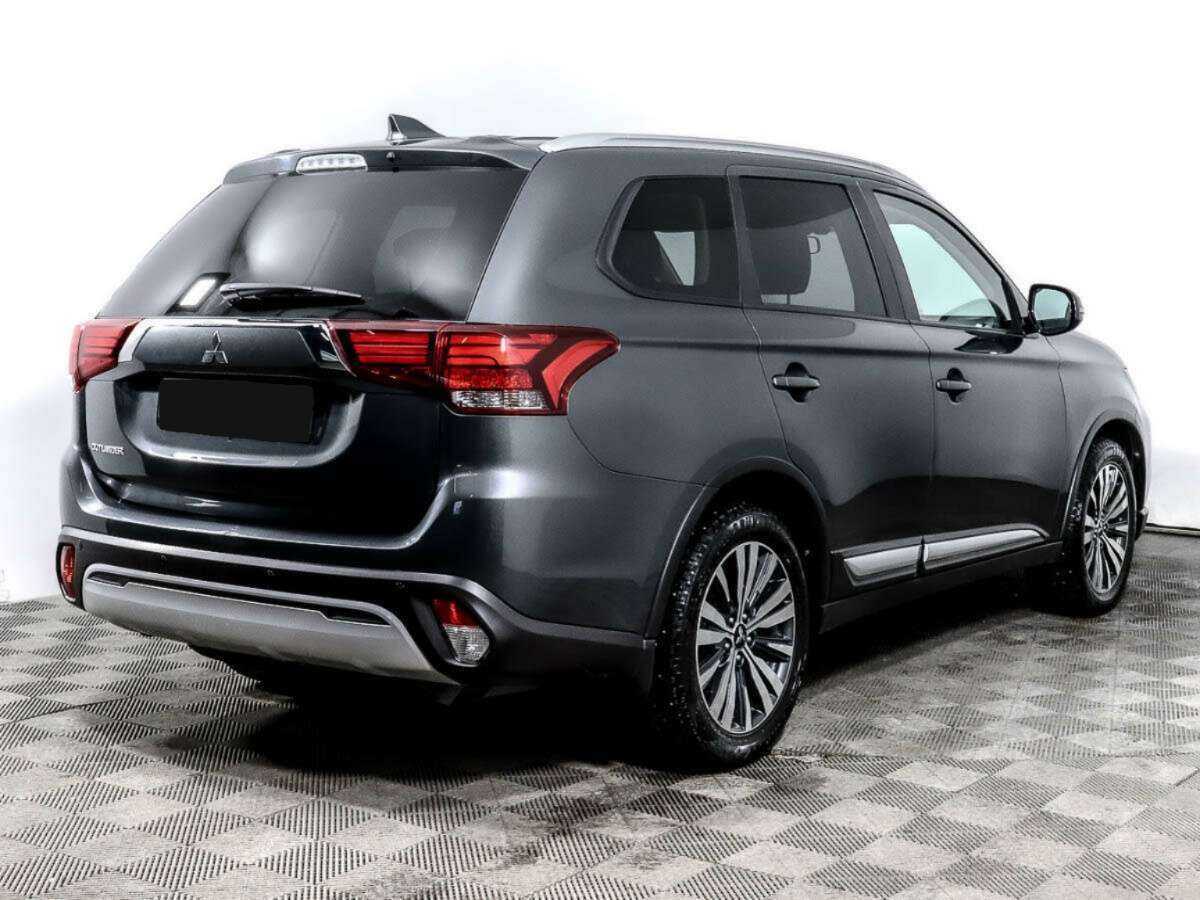 Mitsubishi Outlander б/у, 2021, Вариатор. Фото: #3