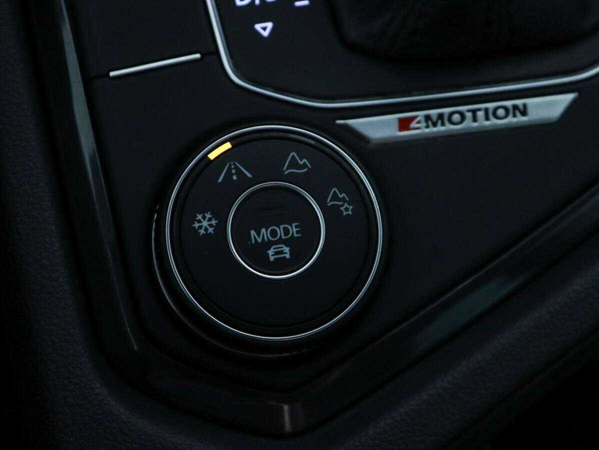 Фольксваген Тигуан б/у, 2018, Роботизированная. Фото: #14