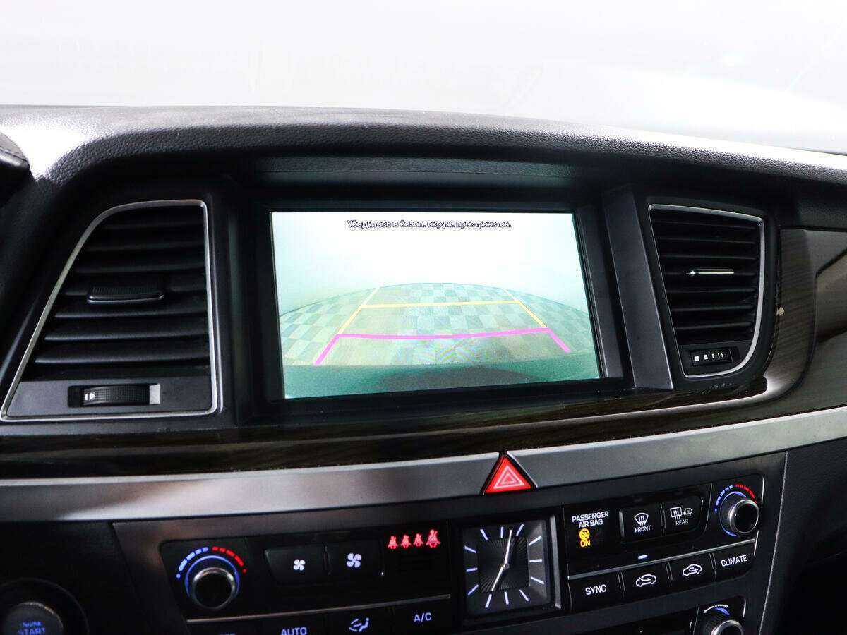 Hyundai Genesis б/у, 2014, Автоматическая. Фото: #16