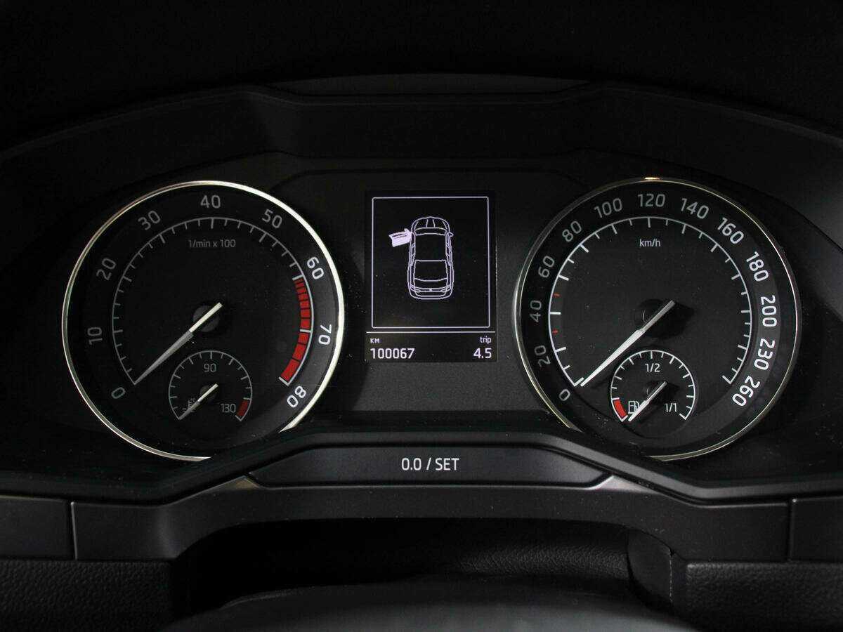 Шкода Суперб б/у, 2017, Роботизированная. Фото: #7