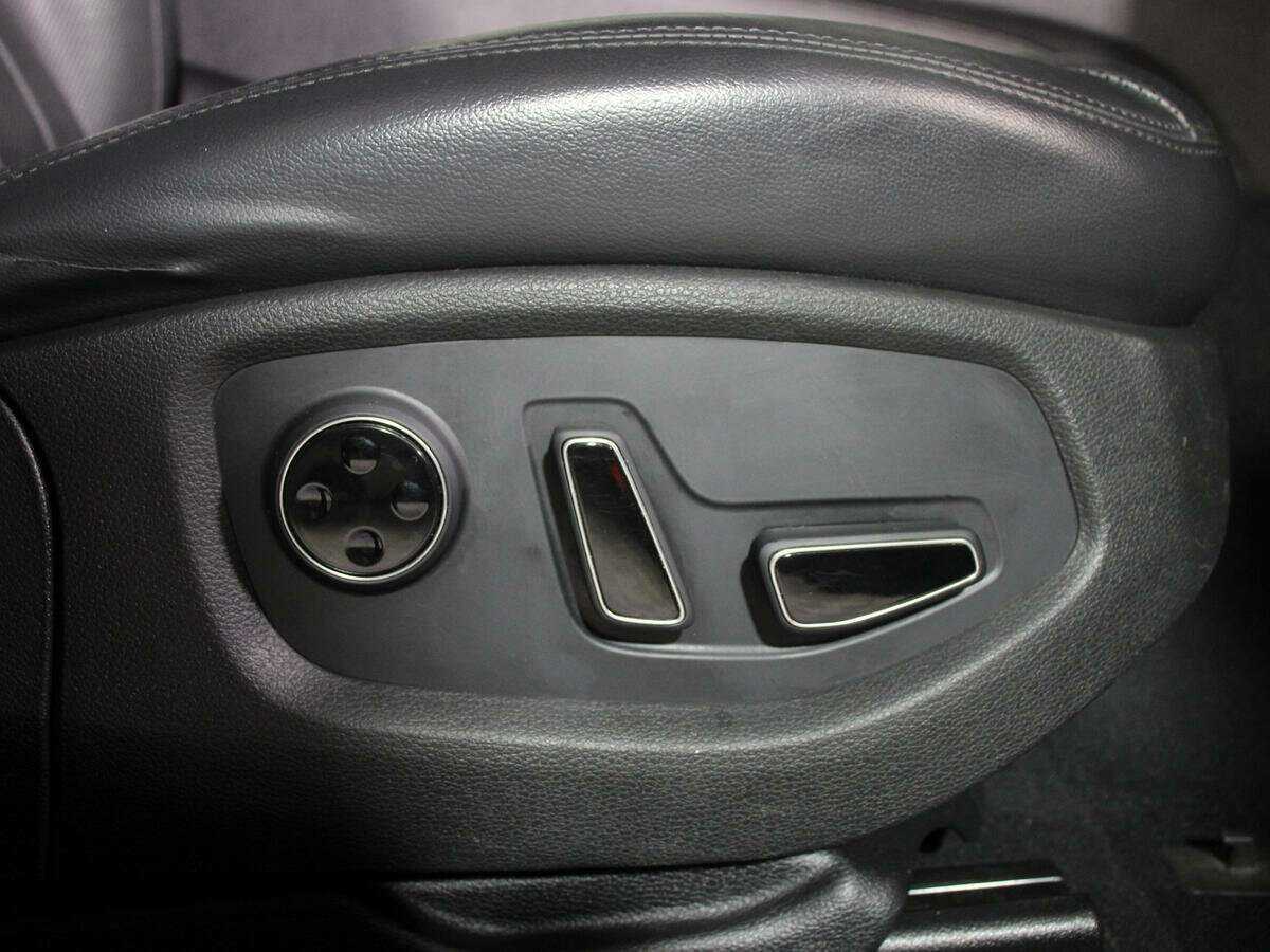 Hyundai Genesis б/у, 2014, Автоматическая. Фото: #13