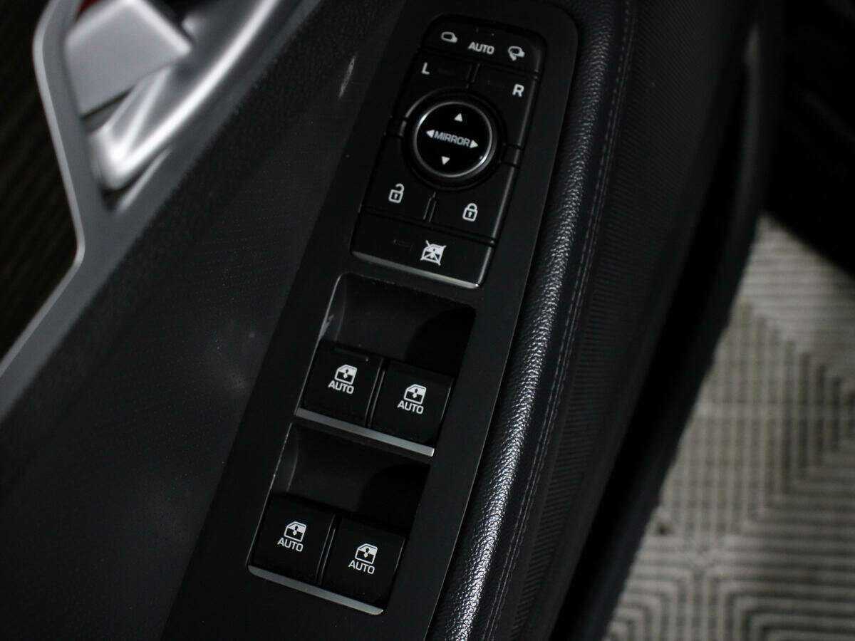 Hyundai Genesis б/у, 2014, Автоматическая. Фото: #15