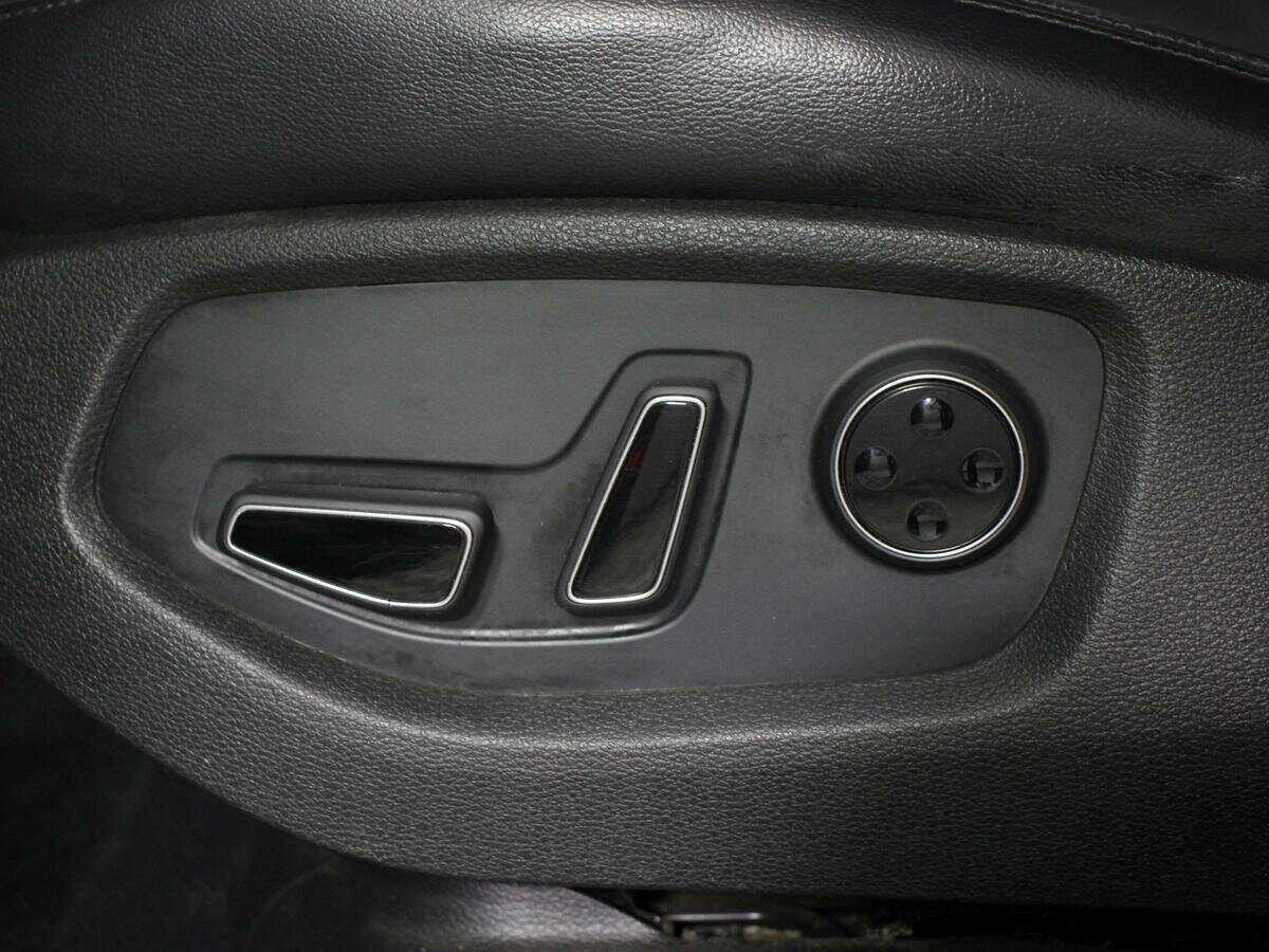 Hyundai Genesis б/у, 2014, Автоматическая. Фото: #16