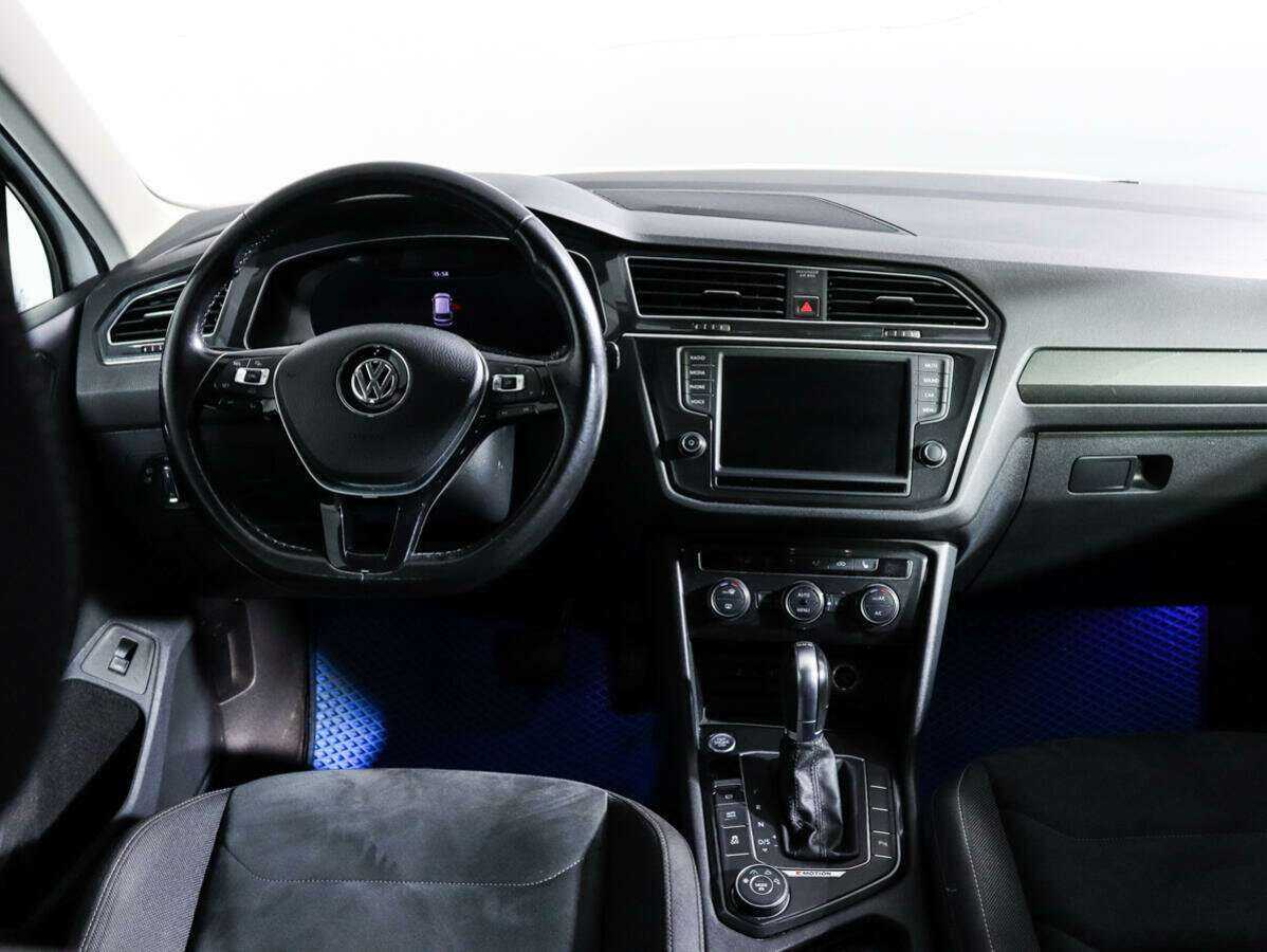 Volkswagen Tiguan б/у, 2017, Роботизированная. Фото: #9