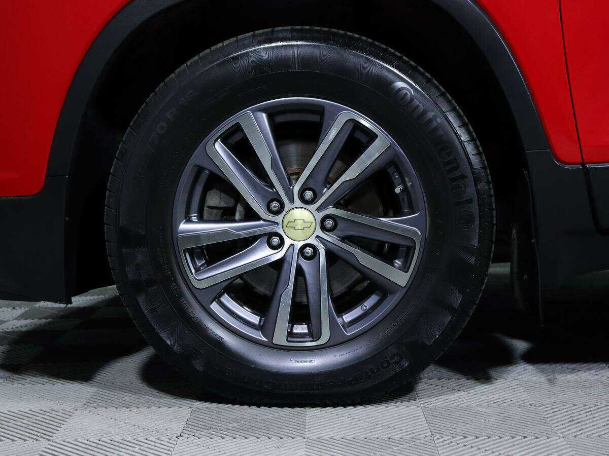 Chevrolet Tracker б/у, 2015, Механическая. Фото: #7