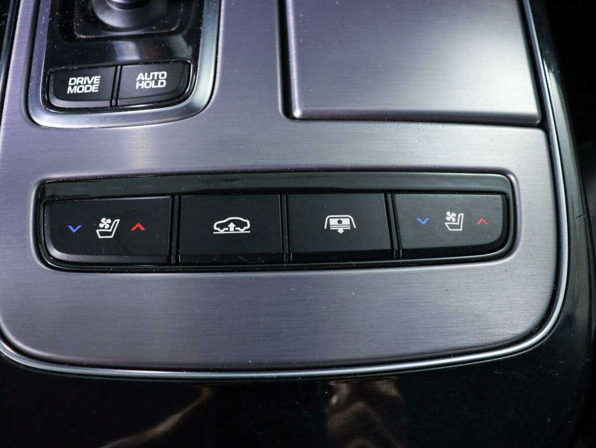 Hyundai Equus б/у, 2014, Автоматическая. Фото: #22